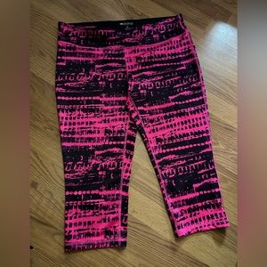 Women’s tie dye leggings pink and black